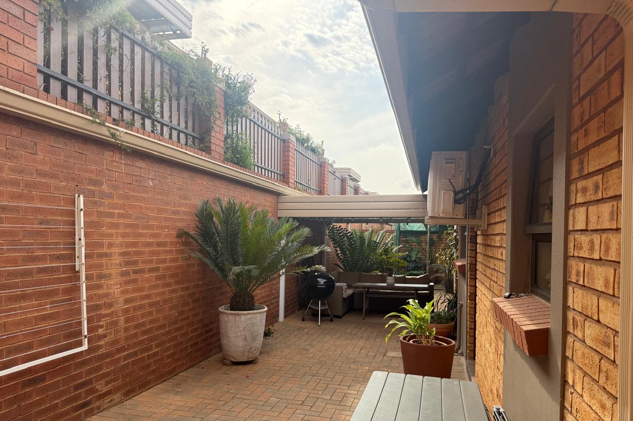Gallery image 15
