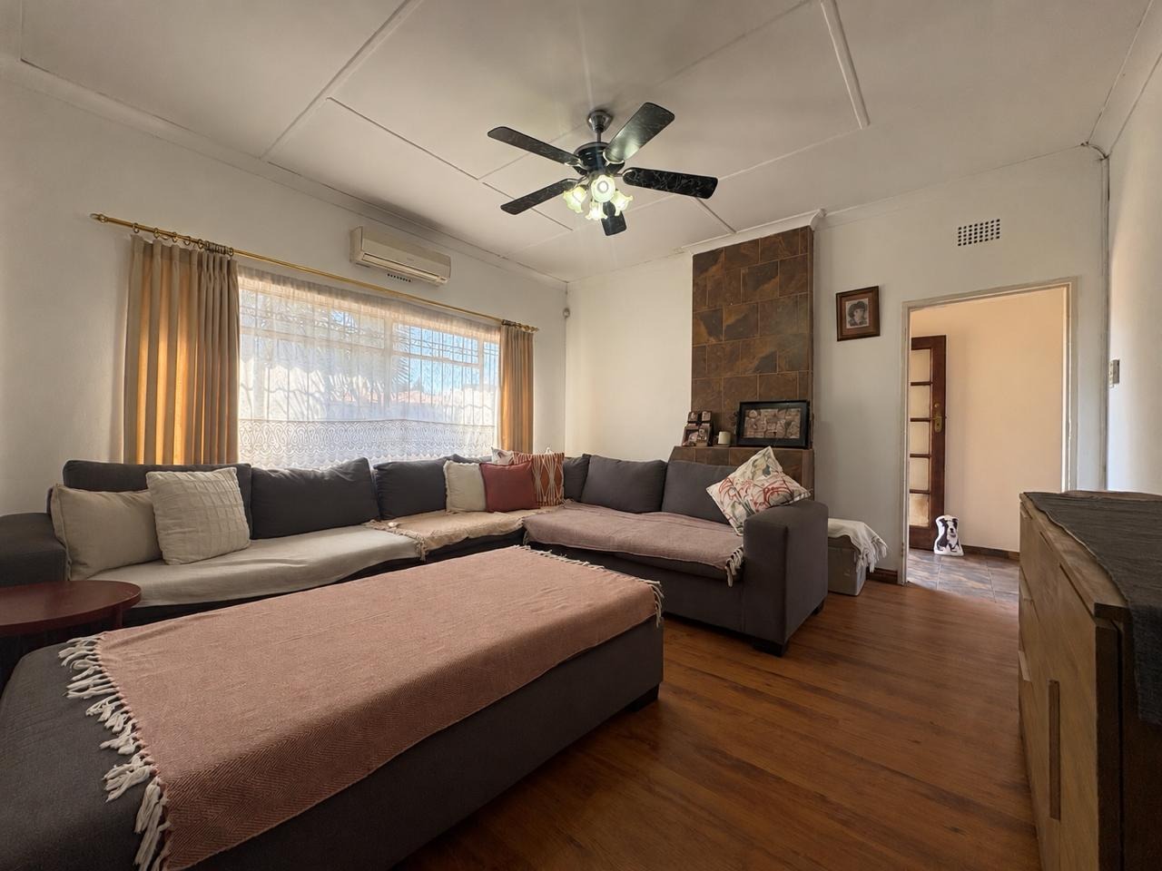 Gallery image 2